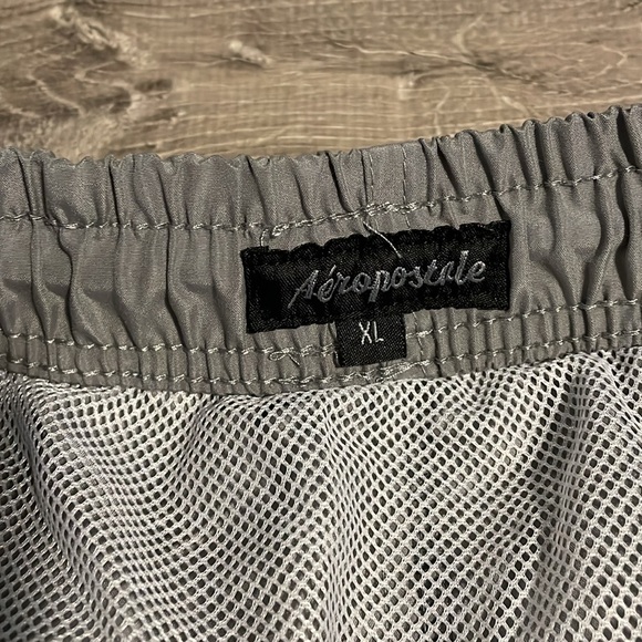 Mens grey  elastic waist, drawstring, swim trunk, XL - Picture 3 of 5